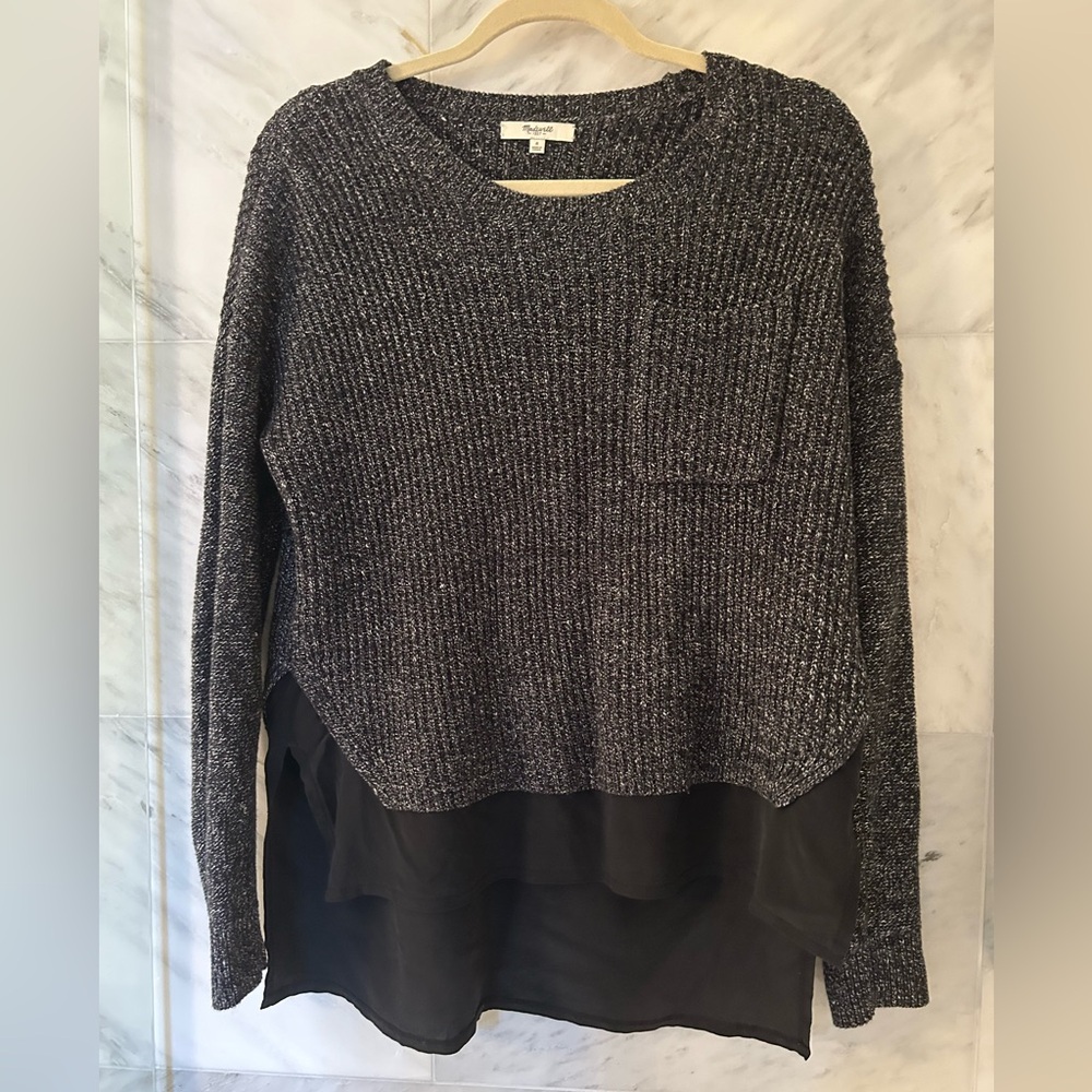 Madewell sweater with black trim